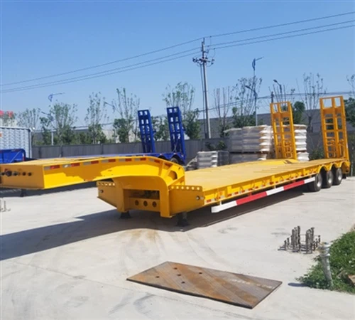 يزور عملاء زيمبابوي جوتونج لشراء مقطورات منخفضة السرير