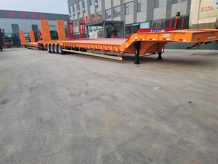 Low-bed Trailer
